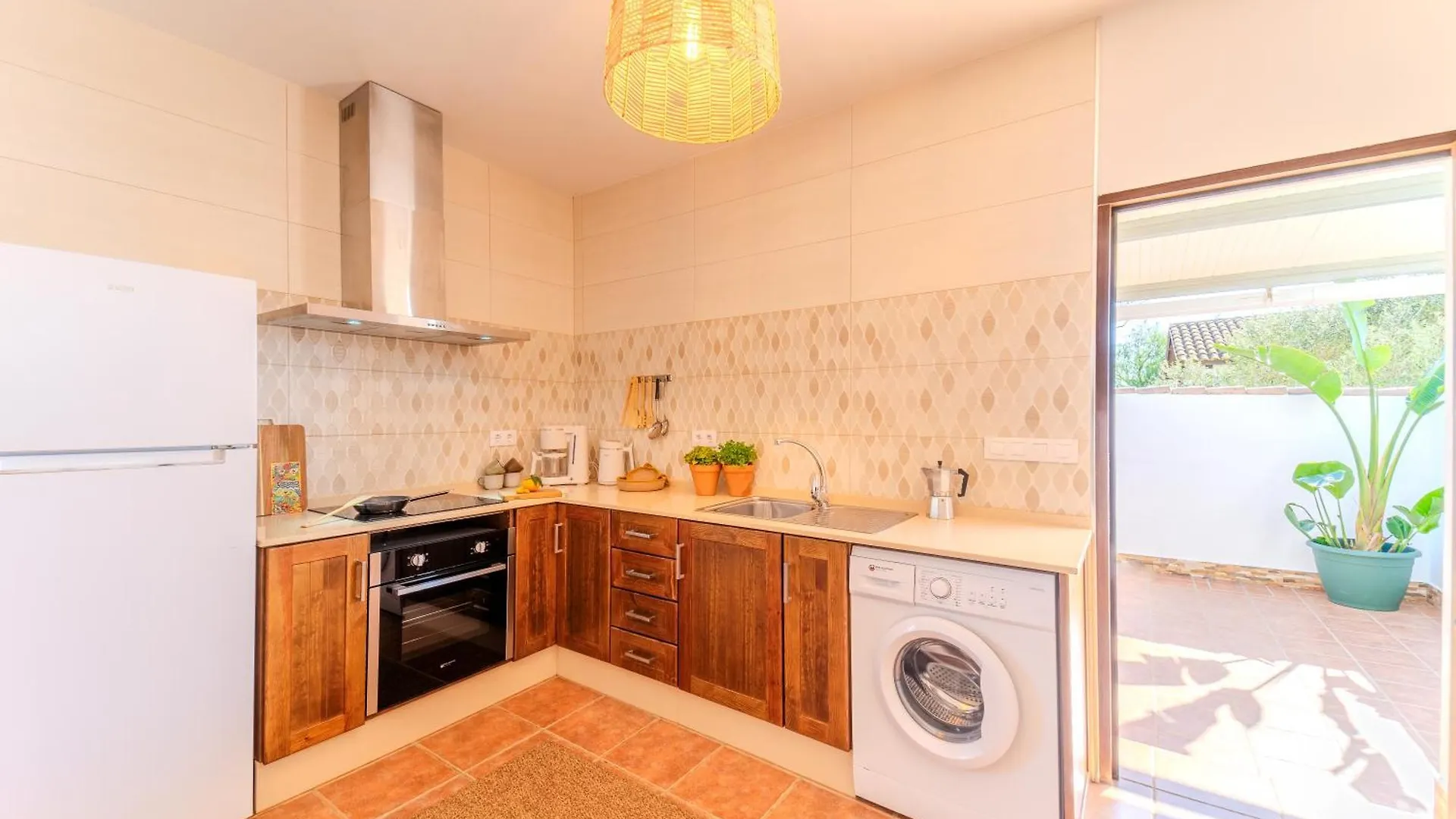 Apartment Natur-Oase Mit Zitronenbaum Und Aussenkueche In Conil Spain